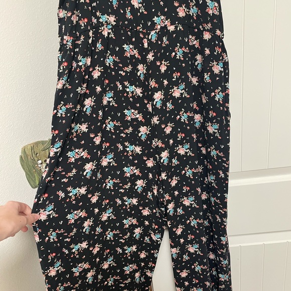 Jumpsuit - Picture 5 of 5